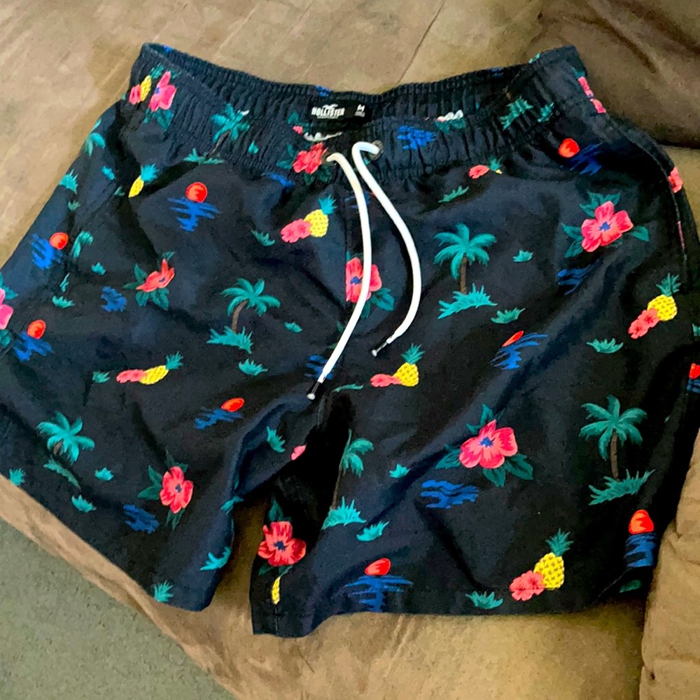 Men’s Hollister swim trunks